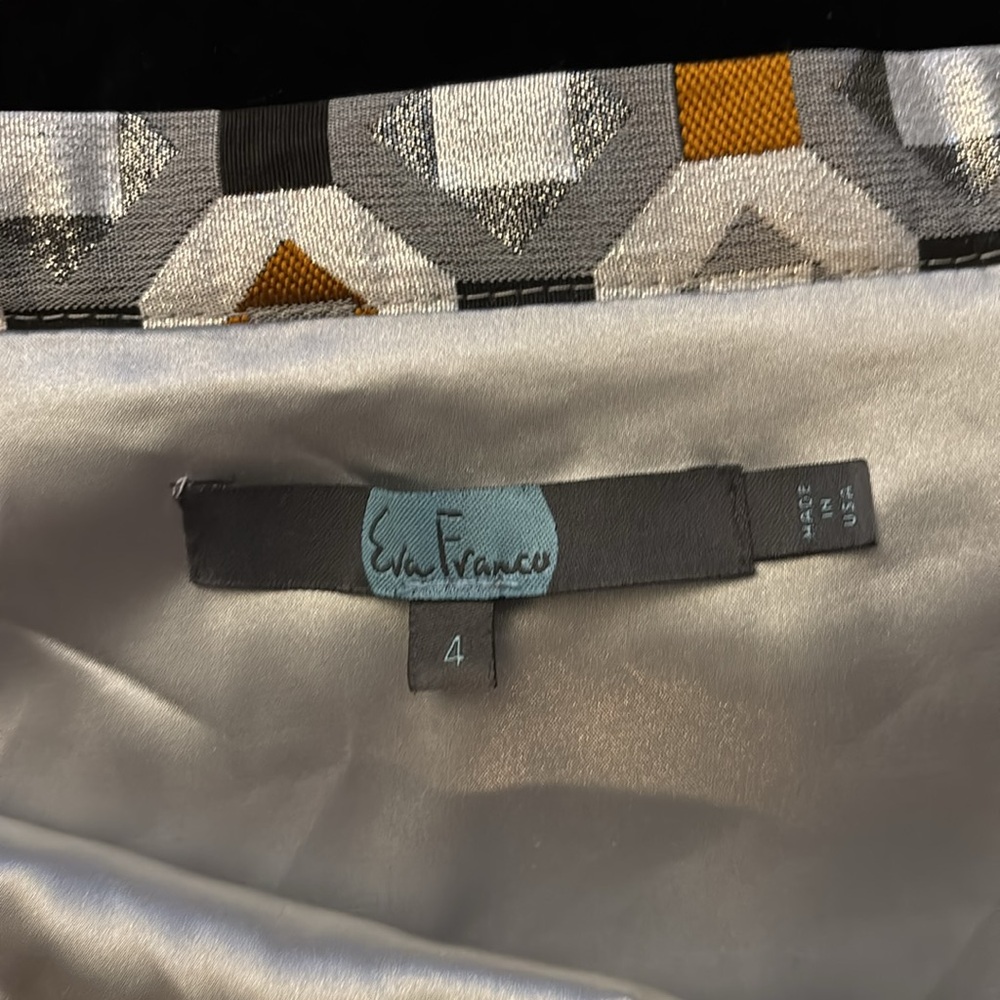 EVA FRANCO Metallic Geo Jacquard Skirt - Picture 8 of 10